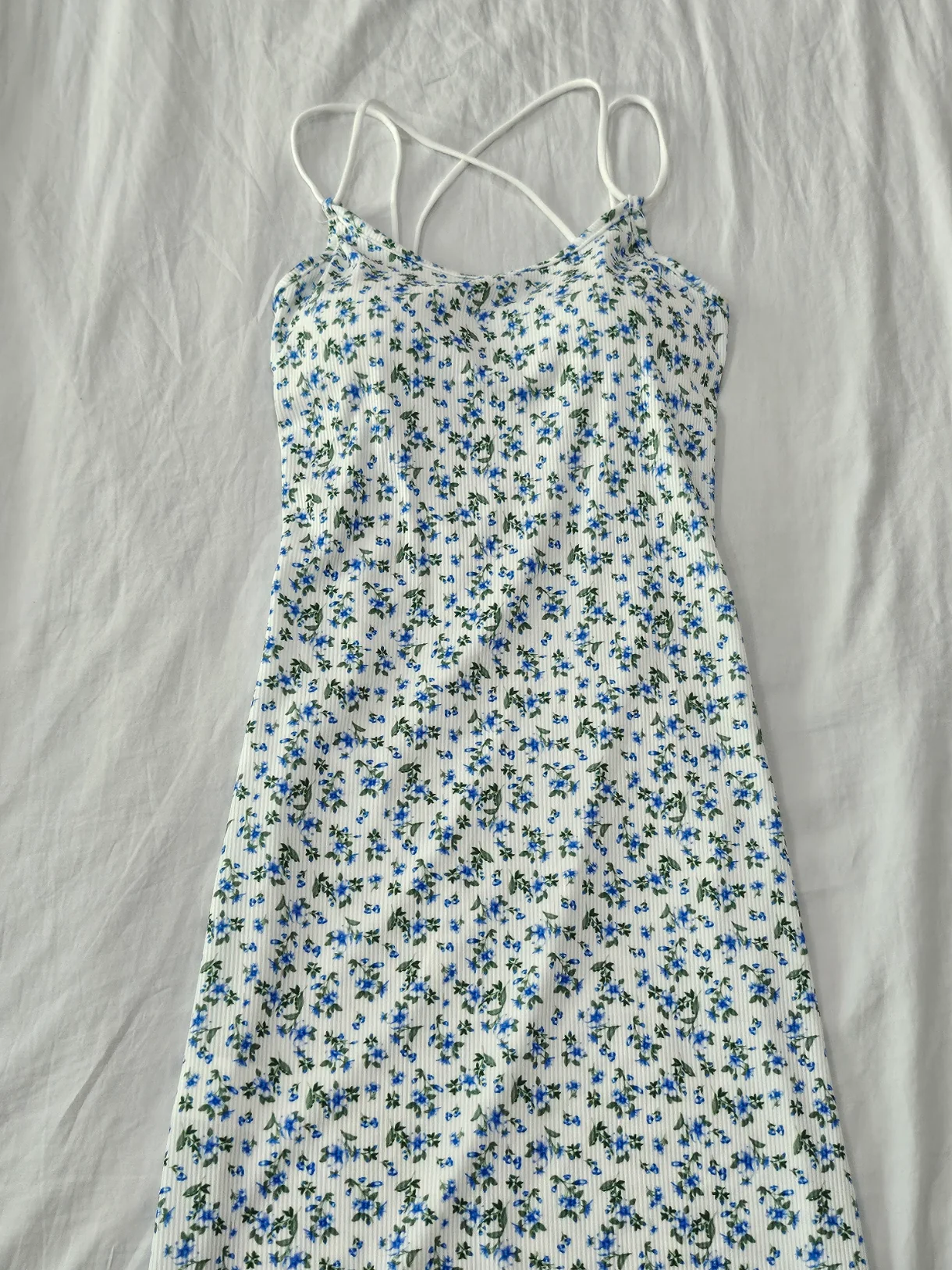 Vestido Floral Angela - MiniVestido tirantes cruzados canalé floral - Image 4